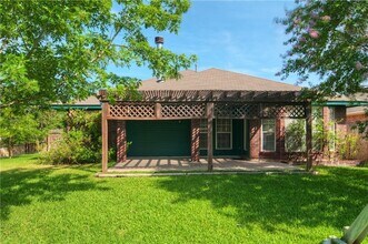 1400 Front Royal Dr in College Station, TX - Building Photo - Building Photo