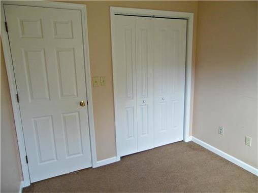 808 Foster Ln in Warrensburg, MO - Foto de edificio - Building Photo