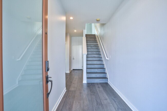 11050 Garvey Ave in El Monte, CA - Building Photo - Building Photo