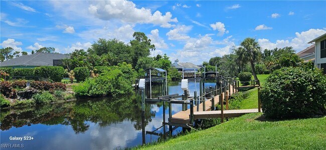 property at 15140 Riverbend Blvd