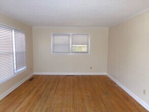 500 Mansfield Pkwy in Morehead City, NC - Building Photo - Building Photo