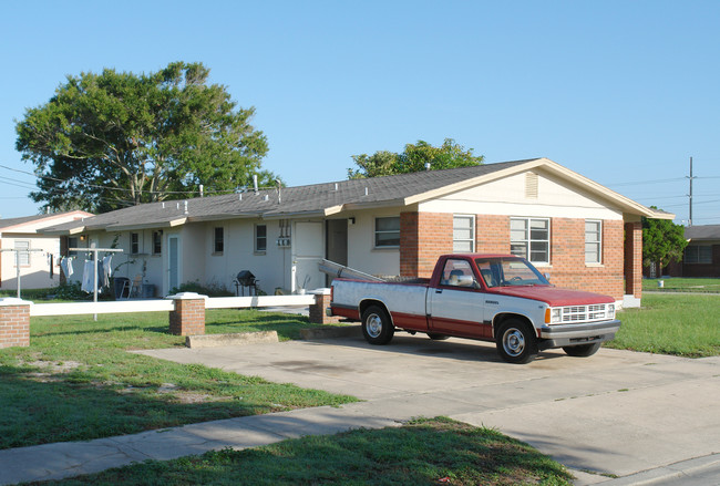 603-607 Temple St in Cocoa, FL - Foto de edificio - Building Photo