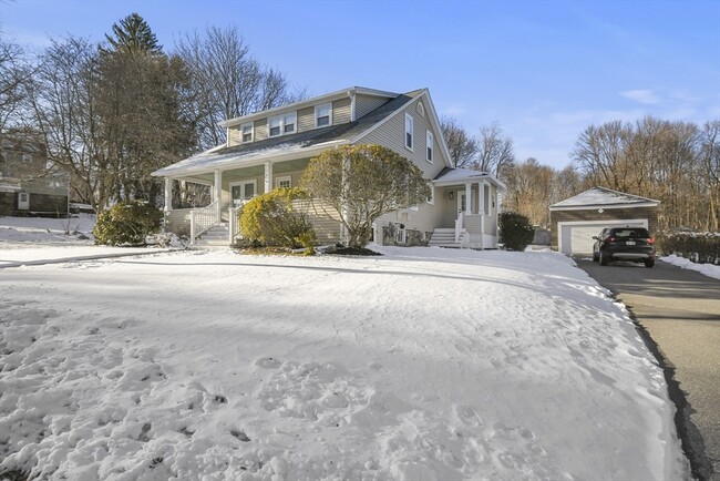 9 Park St in Shrewsbury, MA - Building Photo - Building Photo