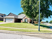 900 S 75th St in Broken Arrow, OK - Foto de edificio - Building Photo