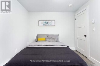 396 Lansdowne Ave in Toronto, ON - Building Photo - Building Photo