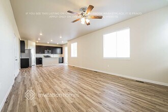 850 Mesic Ln in Windsor, CO - Foto de edificio - Building Photo