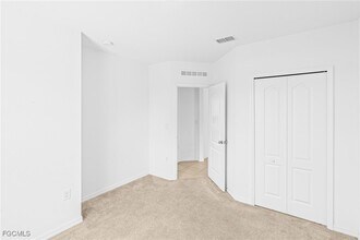 419 Palmyra Ave in Lehigh Acres, FL - Building Photo - Building Photo