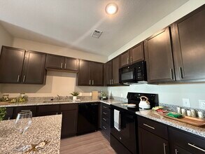 3144 Gorge Way in Canyon Lake, TX - Building Photo - Building Photo