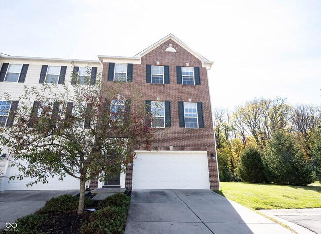9009 Mercer Dr in Fishers, IN - Building Photo - Building Photo