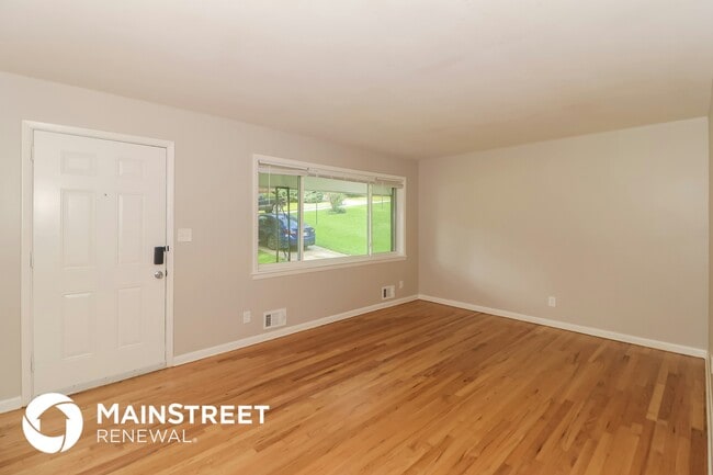 4058 Brookcrest Cir in Decatur, GA - Building Photo - Building Photo