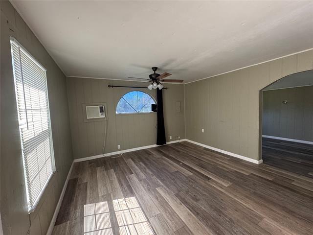 202 W Tarrant St in Cumby, TX - Building Photo - Building Photo