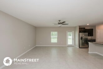5227 White Chicory Dr in Apollo Beach, FL - Building Photo - Building Photo
