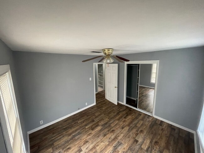 1103 Williams Ave in Cleburne, TX - Building Photo - Building Photo