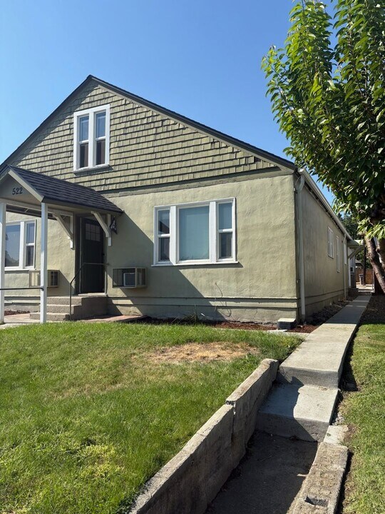 522 Orondo Ave in Wenatchee, WA - Building Photo
