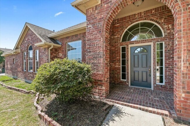 8801 Chaps Ave, Unit 3 in Fort Worth, TX - Building Photo - Building Photo