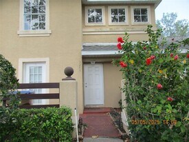 3243 Sandy Shore Ln in Kissimmee, FL - Building Photo
