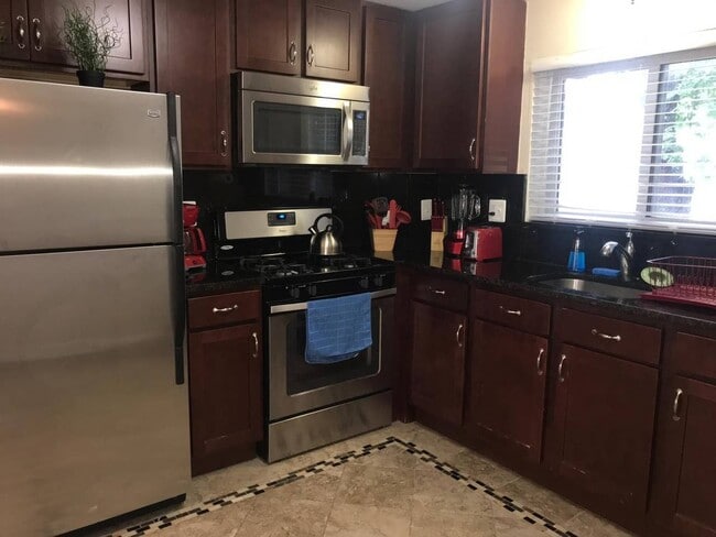 property at 77 Thingvalla Ave