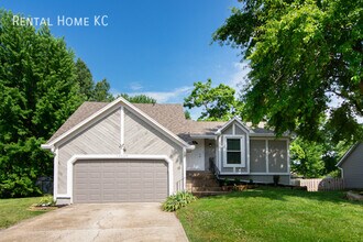 15109 S Black Bob Rd in Olathe, KS - Building Photo - Building Photo