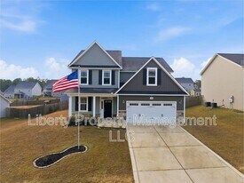 588 Angel Oak Dr in Bunnlevel, NC - Building Photo