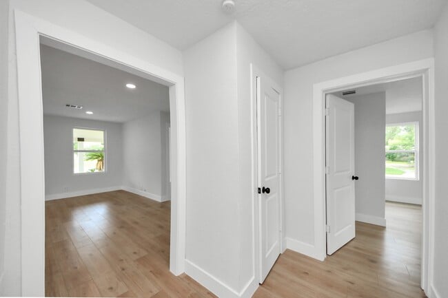 property at 501 Schilling Ave