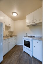 ReNew Arden in Sacramento, CA - Building Photo - Building Photo
