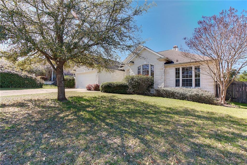 120 Abbey Dr in Austin, TX - Building Photo