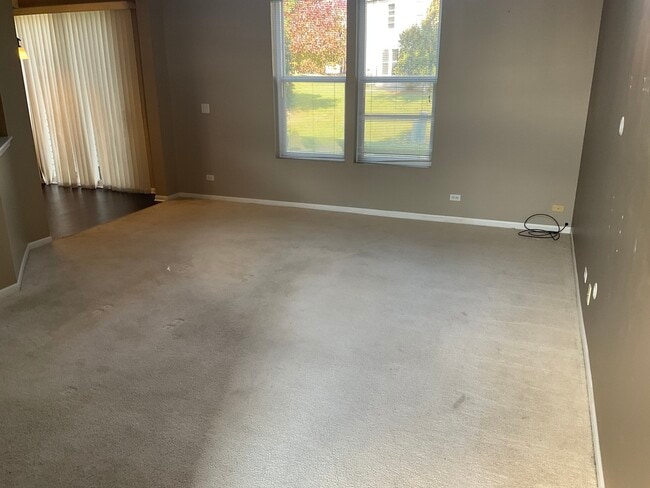 3248 Bromley Ln in Aurora, IL - Building Photo - Building Photo