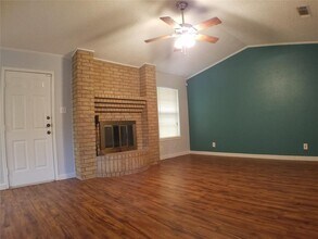 1806 Stardust St in Killeen, TX - Building Photo - Building Photo
