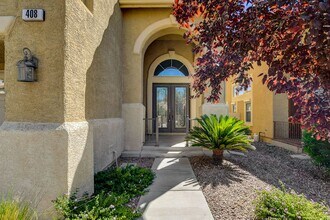 408 Silver Prairie Ct in Las Vegas, NV - Building Photo - Building Photo