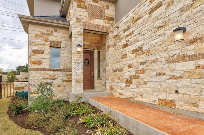 135 Cartwheel Bend in Austin, TX - Building Photo - Building Photo