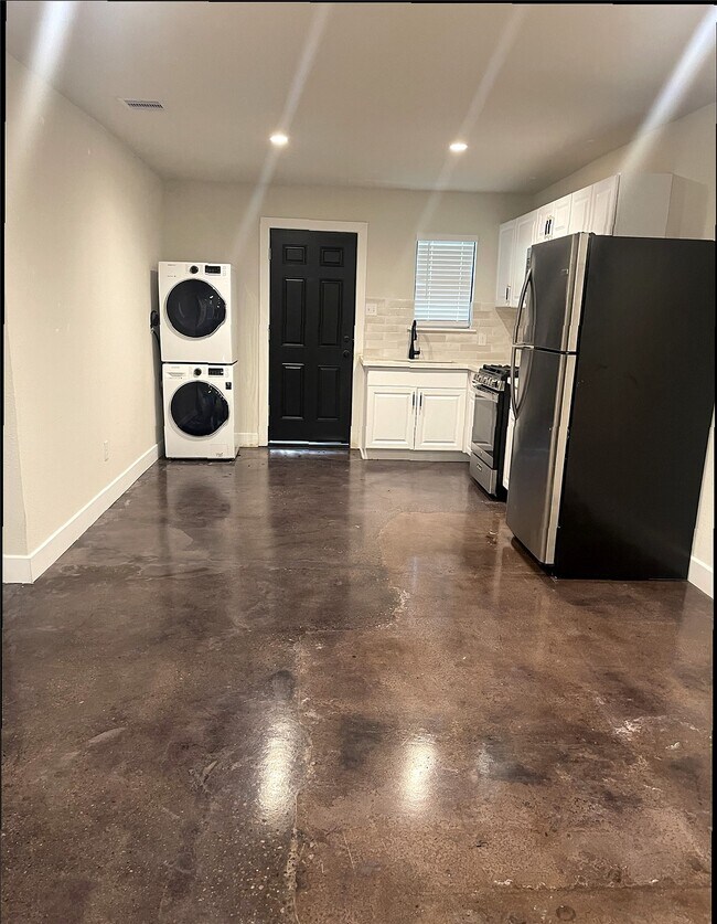 618 E 40th St in Houston, TX - Building Photo - Building Photo