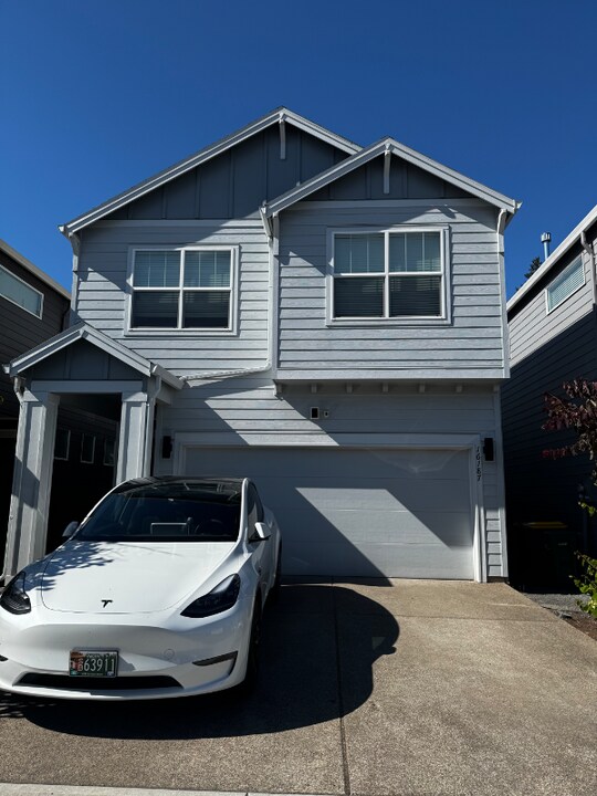 16187 SW Vance Ln in Beaverton, OR - Building Photo
