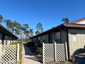 3008 Stanford Rd in Panama City, FL - Building Photo - Building Photo