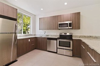 12107 NE 5th Ave in North Miami, FL - Building Photo - Building Photo
