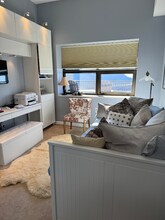 303 Sugar Top Dr in Sugar Mountain, NC - Building Photo - Building Photo