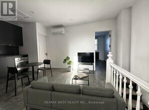 436 Markham St in Toronto, ON - Building Photo - Building Photo