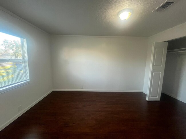 property at 2302 35th Ave N