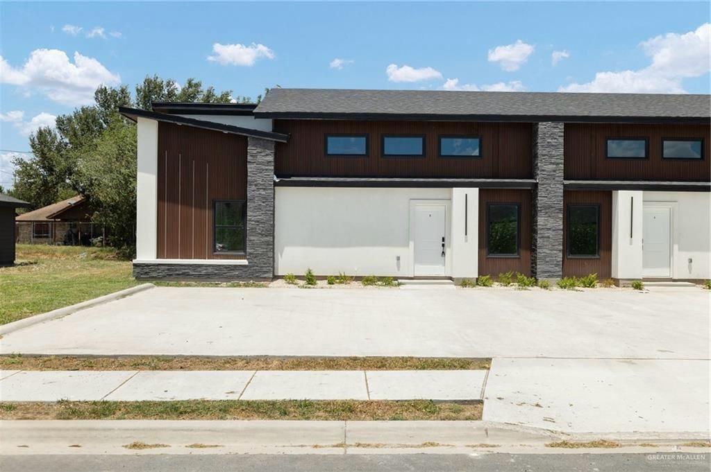 11 Skyview St in Weslaco, TX - Building Photo