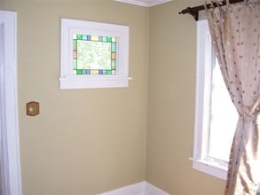 112 N Hager Ave in Barrington, IL - Building Photo - Building Photo