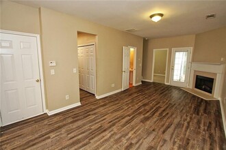 4739 Autumn Rose Trail in Oakwood, GA - Building Photo - Building Photo