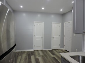 475 E 93rd St in Brooklyn, NY - Building Photo - Building Photo