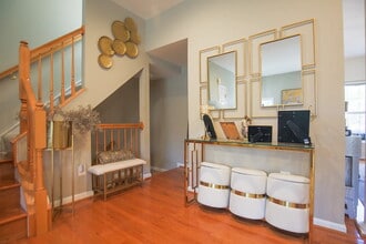 14331 Stonewater Ct in Centreville, VA - Building Photo - Building Photo