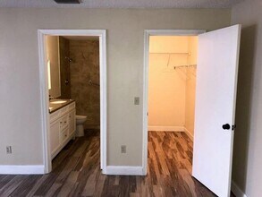 8210 Ambach Way in Hypoluxo, FL - Building Photo - Building Photo
