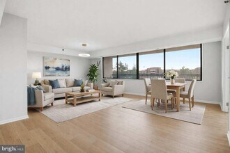 3713 S George Mason Dr, Unit 316 in Falls Church, VA - Building Photo - Building Photo