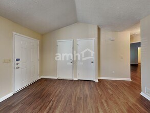 3131 Fayburrow Dr in Reynoldsburg, OH - Building Photo - Building Photo