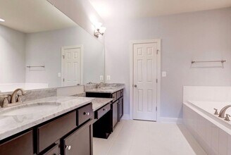 17005 Bennett Wy in Poolesville, MD - Building Photo - Building Photo