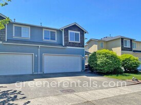 8035 26th Ave SE in Olympia, WA - Building Photo