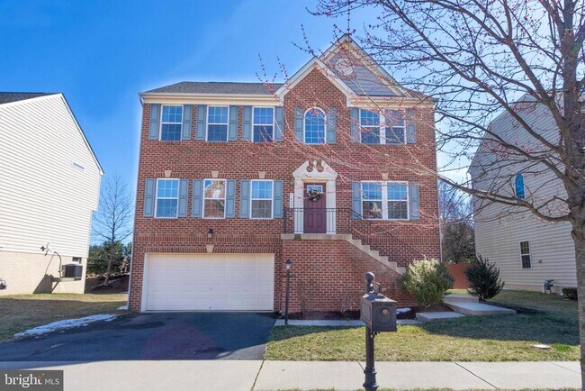 property at 7629 Hamelin Ln