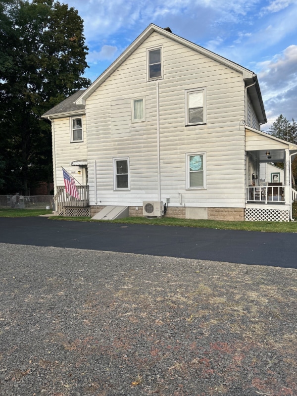 18 Willard St in Pompton Lakes, NJ - Building Photo - Building Photo