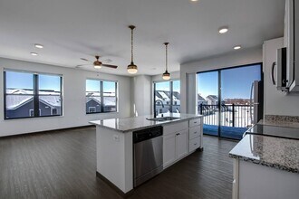 The Lafayette in Fitchburg, WI - Foto de edificio - Building Photo